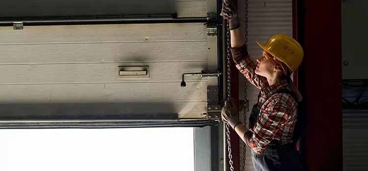 Addressing Common Garage Door Stoppage Issues in Bothell, WA